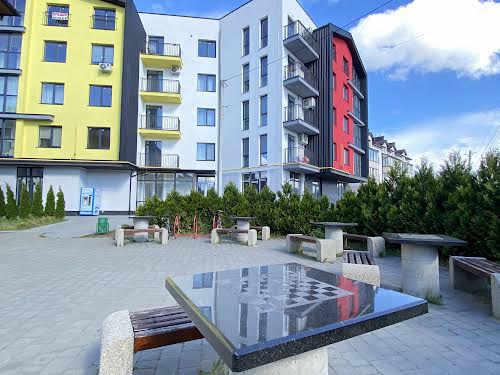 квартира за адресою Незалежності України вул., 33