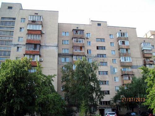 квартира за адресою Романа Шухевича просп. (Генерала Ватутіна), 22