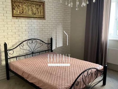 квартира за адресою Воскресенська, 16А
