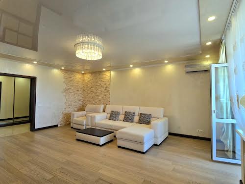 квартира за адресою Лазурна вул., 5 к11