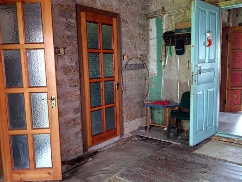 будинок за адресою Фіалкова