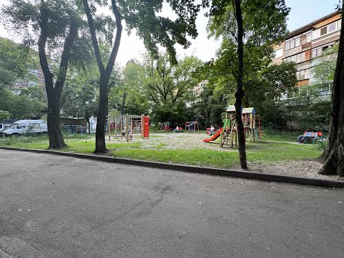 квартира за адресою Золотоустівська вул., 1