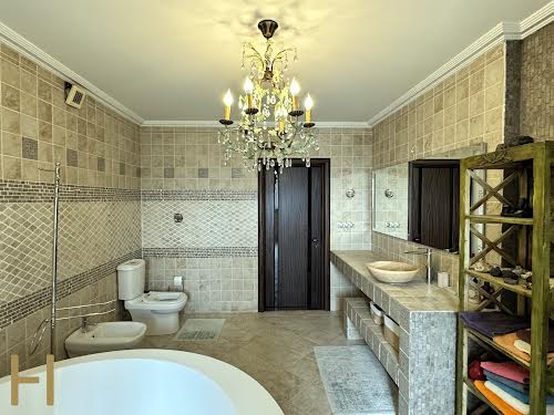 квартира за адресою Срібнокільська вул., 22