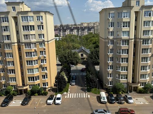 квартира по адресу Братская ул., 12