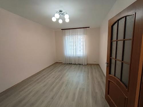 квартира за адресою с. Винники, Винна Гора, 5