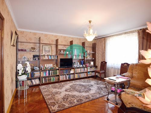 дом по адресу Кропивницкого ул., 8а