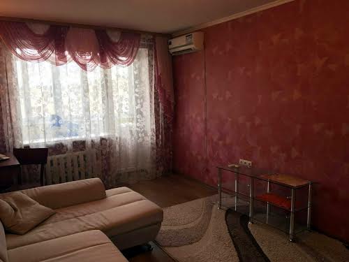квартира за адресою Дмитра Іванова вул., 6