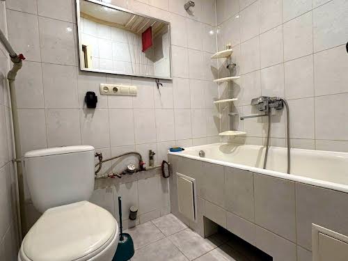 квартира за адресою Довга вул., 96а