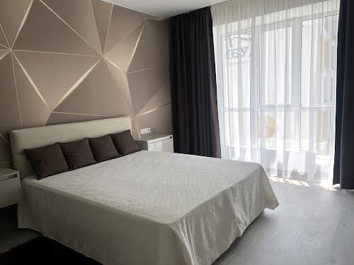 квартира за адресою Довженка, 57