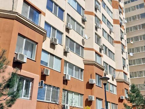 квартира за адресою Старицького вул., 20/2