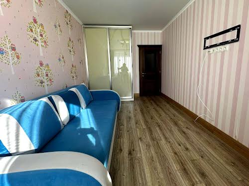 квартира за адресою Щаслива вул., 20