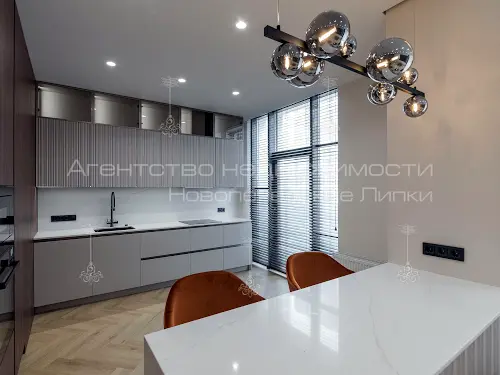 квартира по адресу Андрея Верхогляда ул. (Михайла Драгомирова), 17-Б