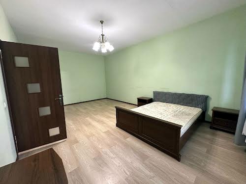 квартира по адресу Симона Петлюры ул., 5