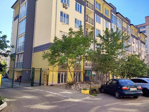 квартира по адресу с. Софиевская борщаговка, Академика Амосова ул., 12