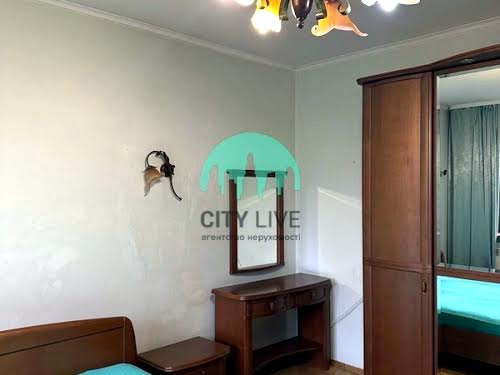 квартира за адресою Карпатської Січі вул., 8