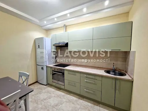 квартира за адресою Юрія Шумського вул., 5