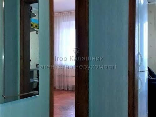 квартира по адресу Ревуцкого ул., 42-Б