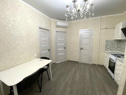 квартира за адресою с. Крижанівка, Академіка Сахарова вул., 9