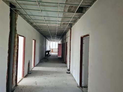 комерційна за адресою Пилипа Орлика вул., 3А