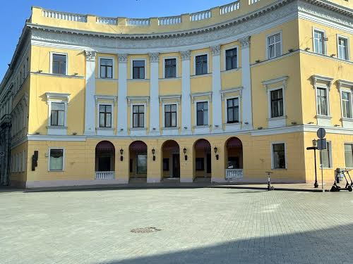 квартира по адресу Европейская пл. (Екатерининская), 1