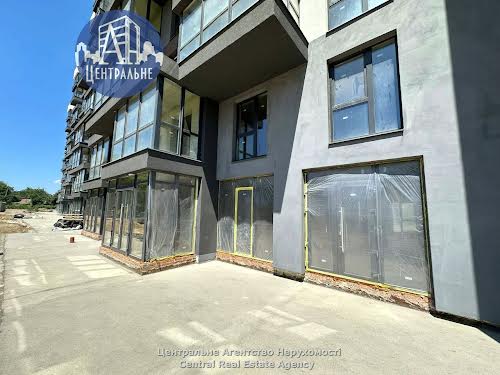 комерційна за адресою Науки, 14