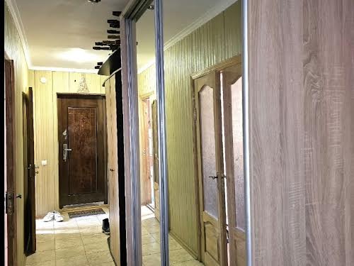 квартира за адресою Водопровідна вул., 41