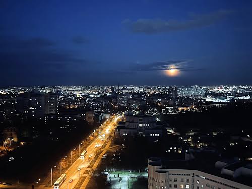 квартира за адресою Новомостицька вул., 15