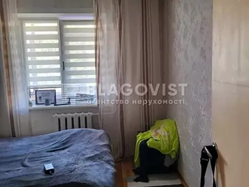 квартира за адресою Євгена Коновальця вул. (Щорса), 37