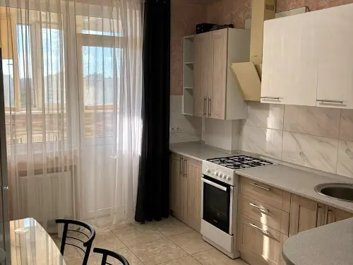 квартира за адресою Боголюбова вул., 9