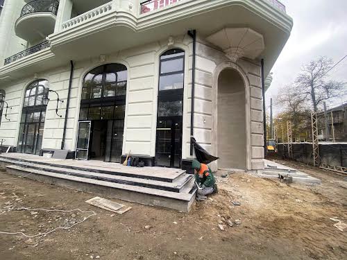 коммерческая по адресу Гимназическая ул., 13