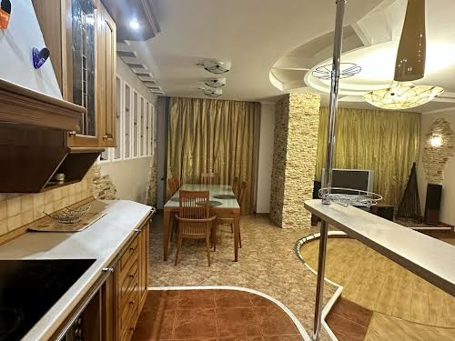 квартира по адресу Святослава Храброго ул., 7