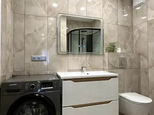 квартира за адресою Дніпровська набережна вул., 18-А