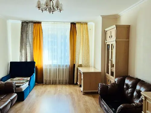 квартира за адресою В'ячеслава Чорновола вул., 20