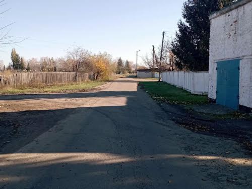 комерційна за адресою вул.Дзержинського, 64