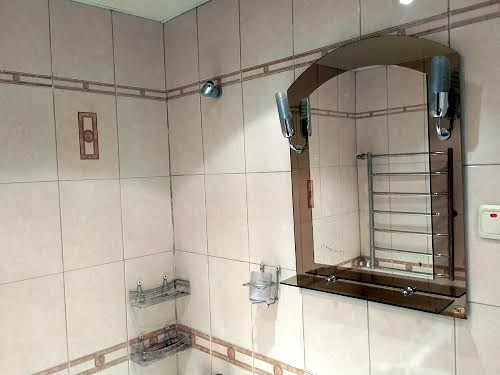квартира за адресою Братиславська вул., 15