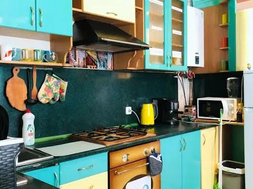 квартира за адресою Лазнева вул., 8