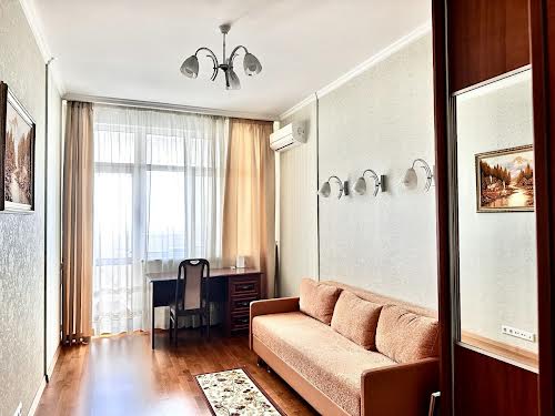 квартира за адресою Євгена Коновальця вул. (Щорса), 44а
