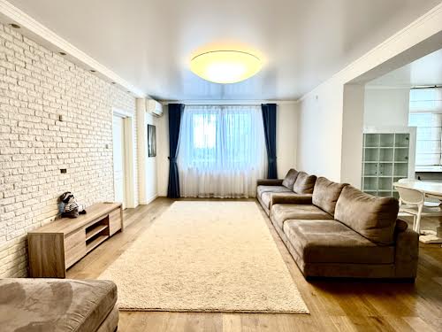 квартира за адресою Митрополита Василя Липківського вул. (Урицького), 18
