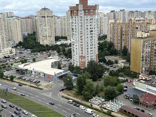 квартира за адресою Дніпровська набережна вул., 14-Б