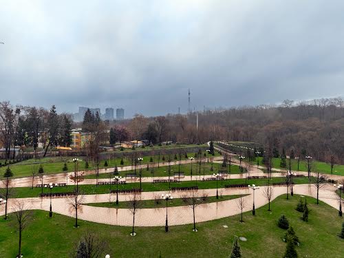квартира по адресу Уласа Самчука ул. (Столєтова), 56