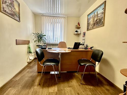 комерційна за адресою Суми, Засумська вул., 5