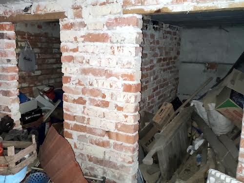 будинок за адресою Набережна вул., 46