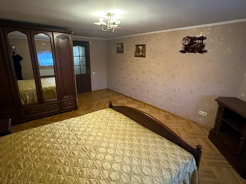 квартира по адресу Плуговая ул., 8А