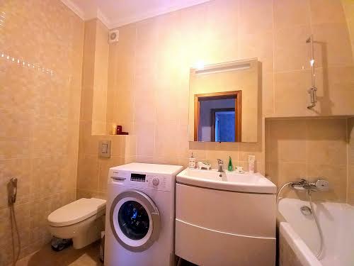 квартира по адресу Лунина Контр-адмирала, 8