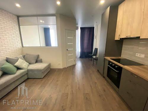 квартира за адресою Регенераторна вул., 6