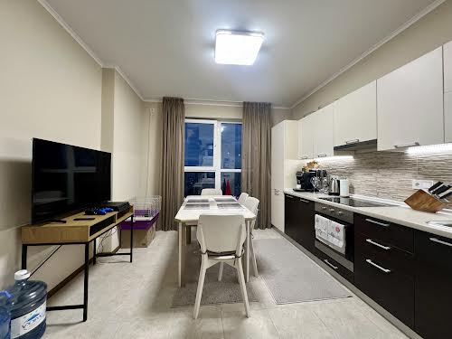квартира по адресу Ревуцкого ул., 40г