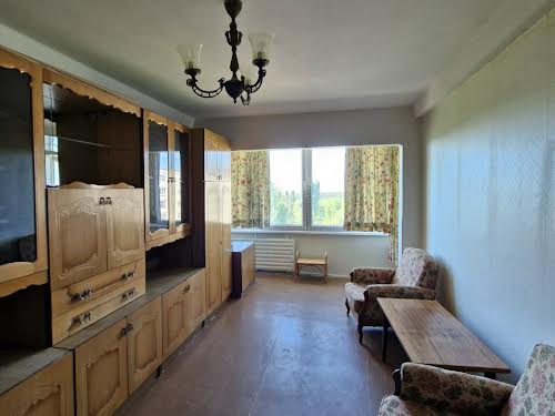 квартира за адресою Академіка Булаховського вул., 30а