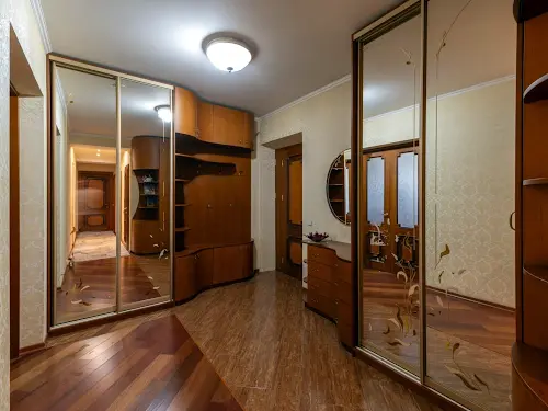 квартира за адресою Старонаводницька вул., 8-А