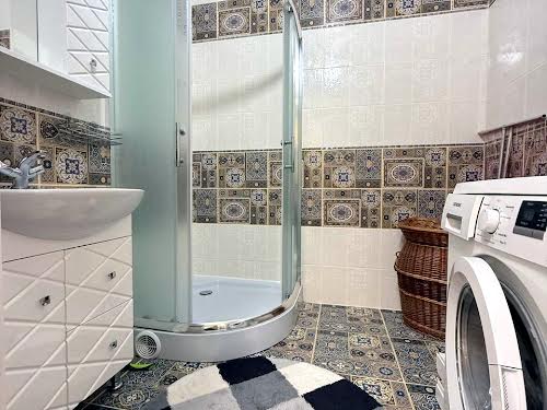 квартира за адресою Жасминова вул., 5б