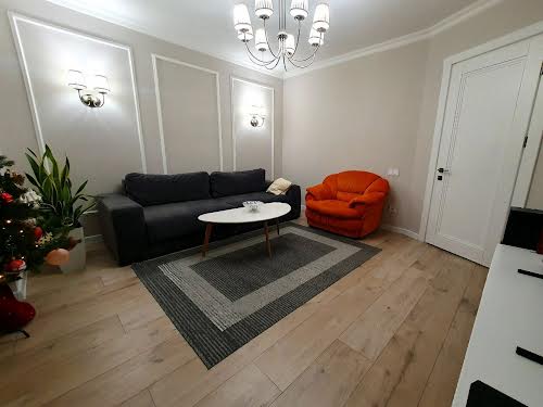 квартира по адресу Кобилянської ул., 1